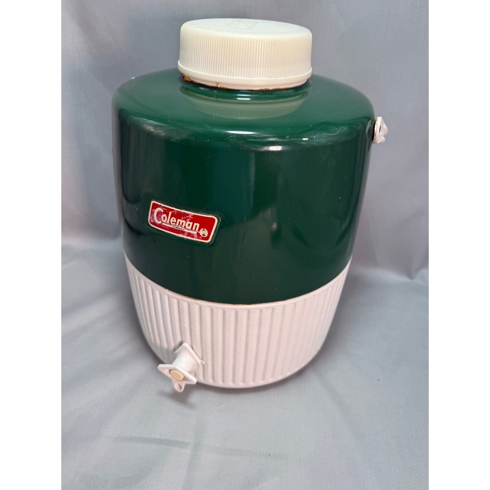 Coleman Snow-Lite Poly-Lite Jug Green 5502 Vintage Camping Gear 2 Gallon 1979